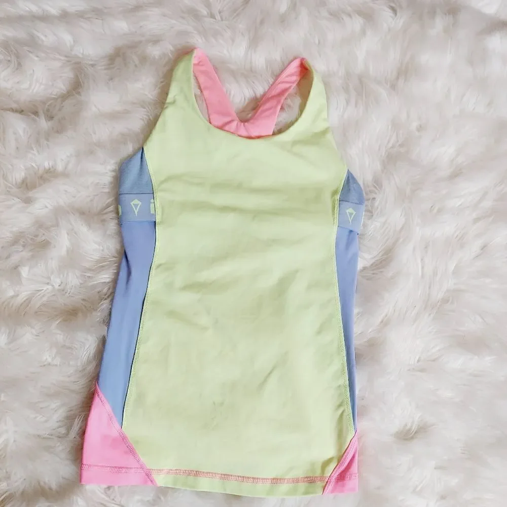 ‎Ivivva girls tri-color athletic top